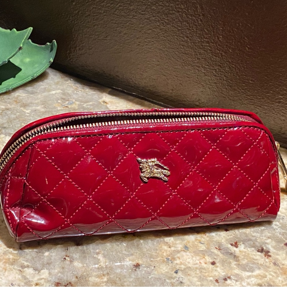 Vintage Burberry red patent pouch - Picture 1 of 9
